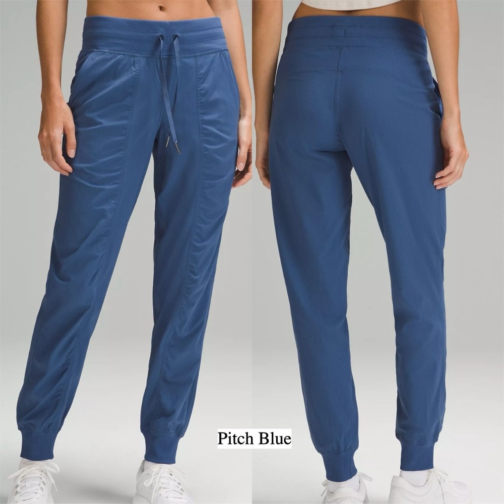 Lululemon dance studio joggers